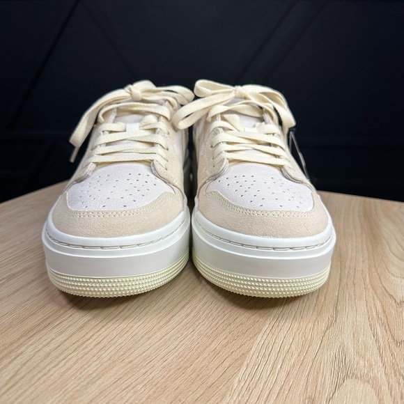 Air Jordan 1 Elevate Low - Picture 2 of 4